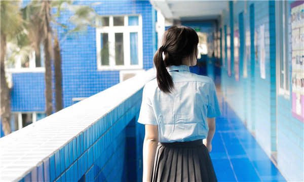 赤水如何找到一个可以帮助我生孩子的女人？